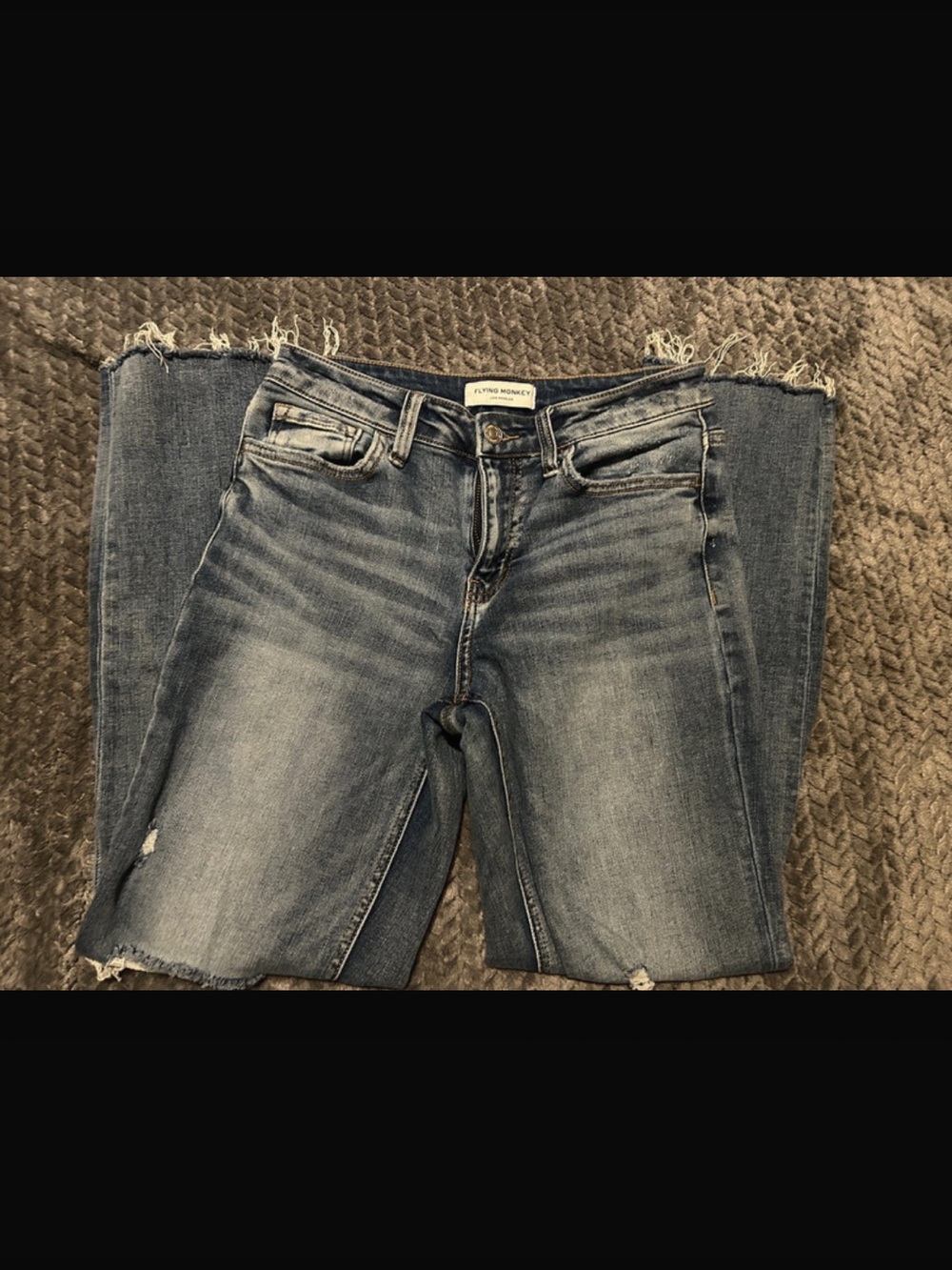 Flying Monkey Women's Light Wash cropped Straight Jeans